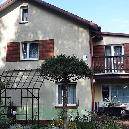 Dom Wakacyjny U Mirka Ustka Ngoại thất bức ảnh
