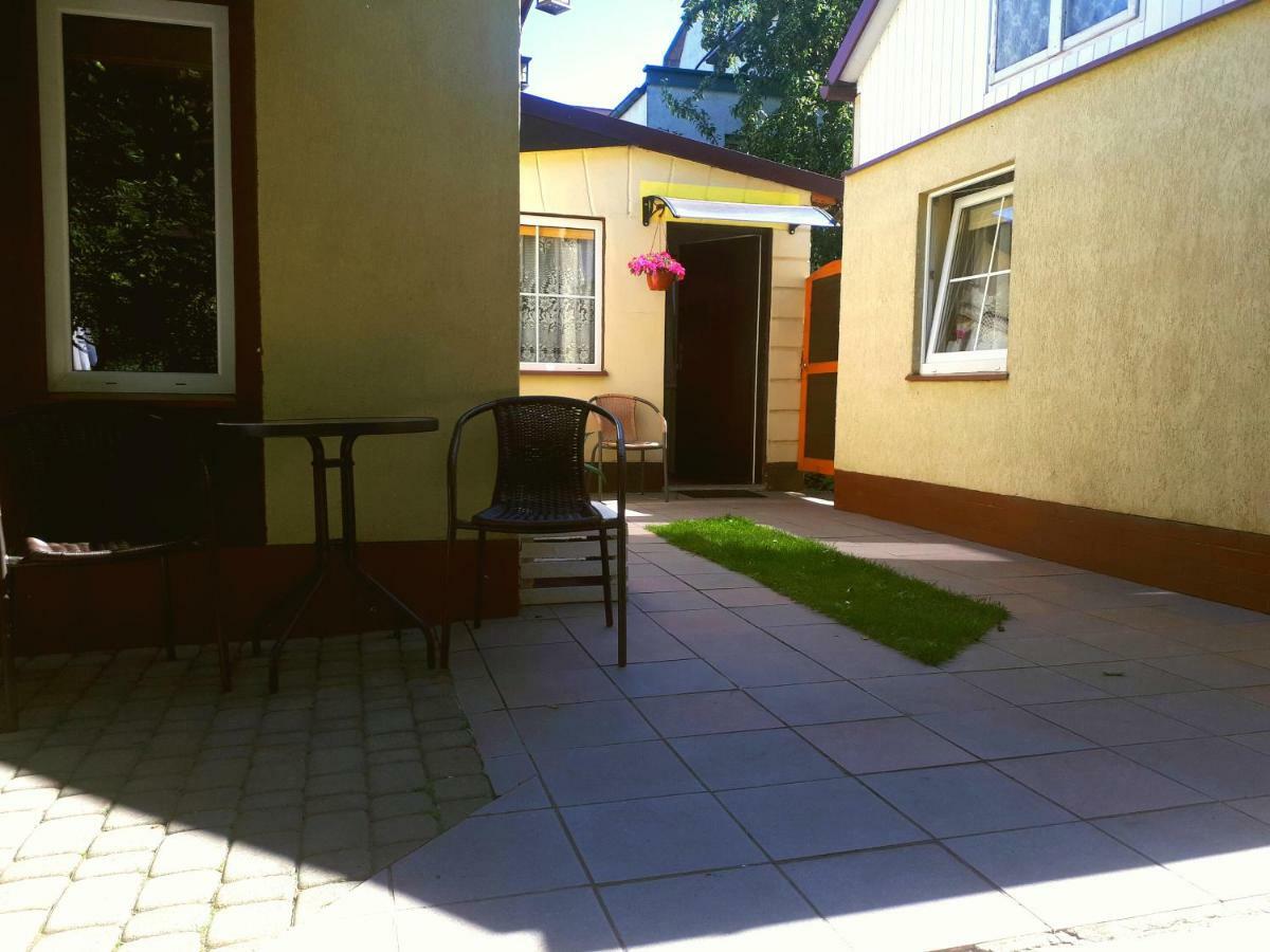 Dom Wakacyjny U Mirka Ustka Ngoại thất bức ảnh